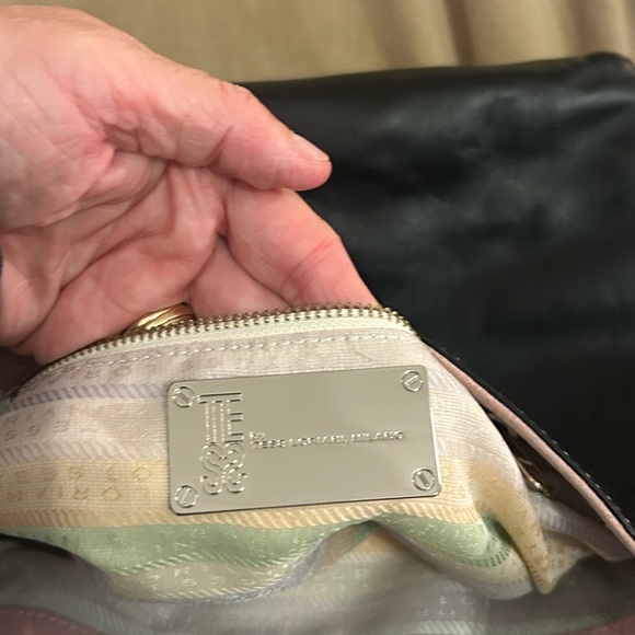 Tess Loriani, Milano New Leather & Suede Shoulder Handbag Cool Silver Hardware - Picture 10 of 16